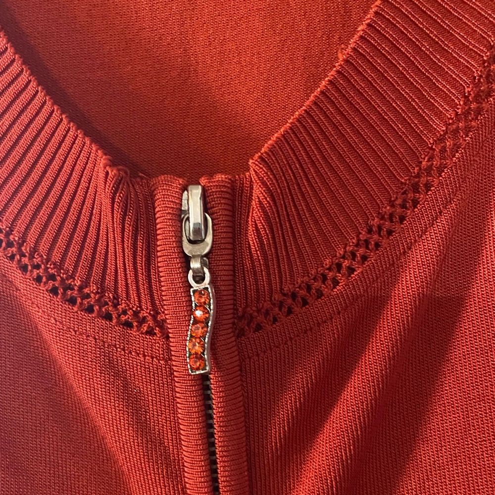 Adorable Rust Colored Cache Vest With Zipper! - image 2